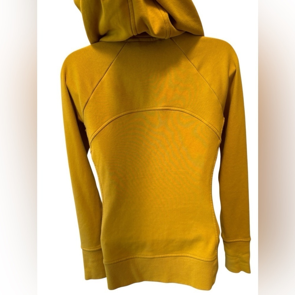 Athleta Triumph Sweatshirt Hoodie Sz S Oxidized Yellow ( Mustard) Thumb Holes - Picture 5 of 7